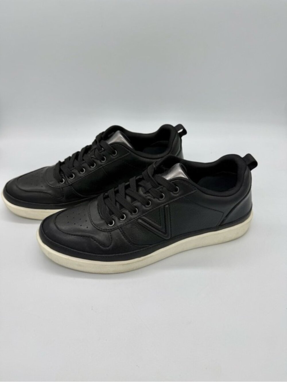 Vionic Black Leather Sneakers Women's Size 10 Comfort Orthotic Lace Up Shoes